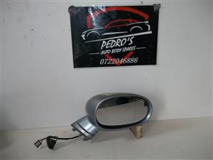 Chrysler Crossfire right mirror (Electric)