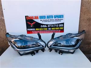 Toyota Starlet left and right side halogen headlight (2023 onwards)