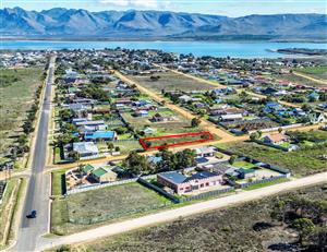 Corner stand for sale in Fisherhaven, Hermanus