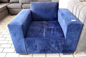 BLUE SINGLE SEATER COUCH S067460A