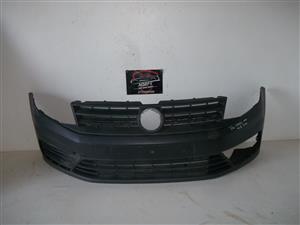 VW Caddy '15+ front bumper with grilles