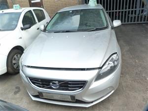 Volvo V40 D3 2.0 Diesel AT D5204T Silver - 2014 SPARESBOYZ STRIPPING FOR SPARES