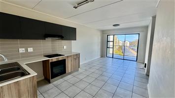 2 Bedroom Apartment in Greenbay Eco Estate!