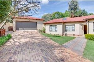 House For Sale in Meadowhurst