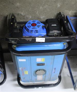 MAC AFRIC DP10000E 7 KVA BLUE GASOLINE GENERATOR S065205A