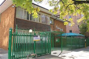 Apartment Rental Monthly in Sunnyside