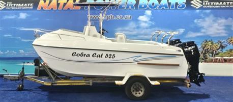 COBRA CAT 525 ON TRAILER 2 X 80 HP SUZUKI 4 STROKES  