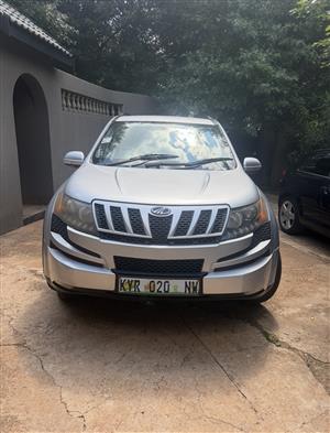 Mahindra XUV500 Diesel W8