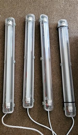 4 x 2ft 9W LED Plant Growing Tubes in Fitting