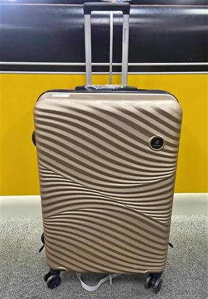 Highlander M 75cm suitcase