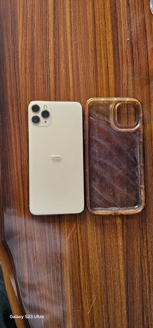 IPhone 11 Pro Max, 64gb, battery healthiness 76