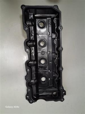 TOYOTA HILLUX TAPPET COVER (2KD TCP ENGINE ) FOR SALE 