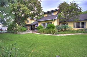 House For Sale in Brackenhurst