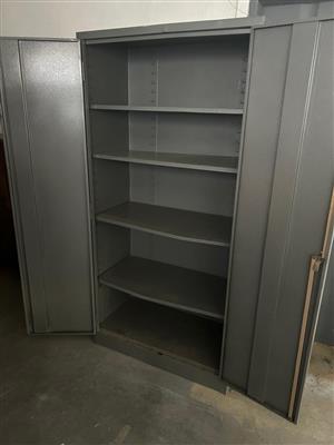 Staalkas