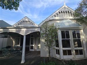 Magnificent Modern 3 Bedroom split level house for rent in The Quarry