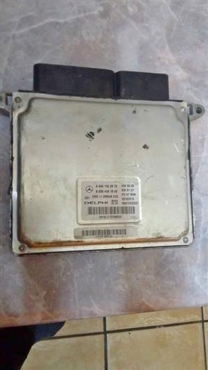 Mercedes Benz w204 and w203 646 computer box