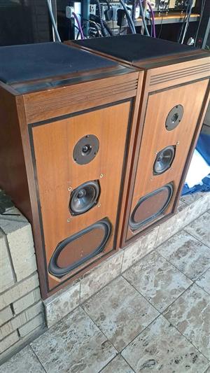 Linn isobarik DMS speakers for sale