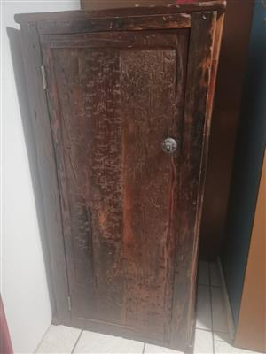 Beautiful Sleeper wood wardrobe