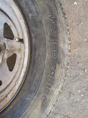 15 INCH TRAILER RIM AND TYRE