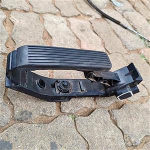 Mercedes-Benz W203 accelerator pedal
