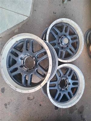 Toyota hilux d4d rims for sale WhatsApp or cell 