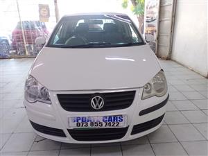 2008 POLO BUJWA 1.4 MANUAL /PETROL  WHITE COLOR  98,000KM 