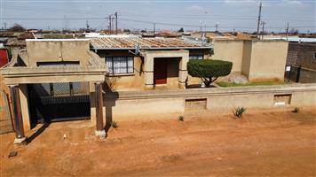 Welcome to stunning  family house