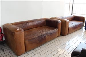 BROWN 2 PIECE LEATHER LOUNGE SUITE (S067516C)