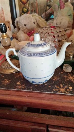 Vintage Jingdezhen Rice Grain Porcelain Teapot - Blue & White Chinese Ceramic Traditional Tea Set