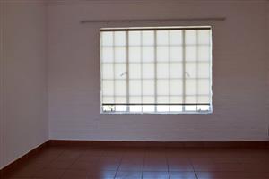 2 beds 1 bath Flat/apartment