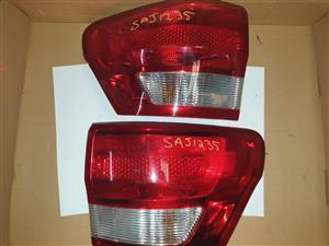 JEEP GRAND CHEROKEE WK2 TAIL LIGHTS / LAMPS