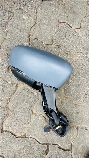 Renault Clio 4 side mirror