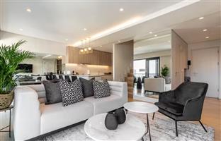 Apartment For Sale in Sea Point