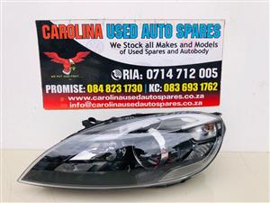 Volvo V40 left side xenon headlight (2012-2016)