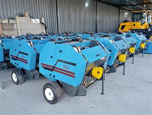 Mini round baler