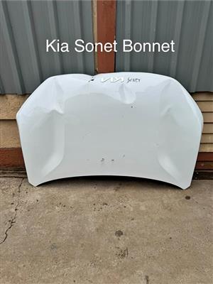 Kia Sonet Bonnet