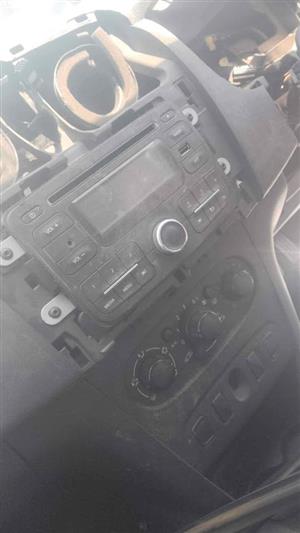 2019 Renault sendero stepway radio for sale
