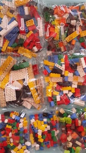 LARGE  lot of BRAND NEW LEGO - 1500 pieces