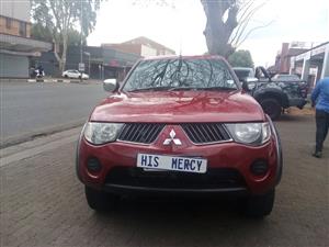 2010 MITSHIBUSHY TITON DID 4X4 DOUBLE CAP MANUAL