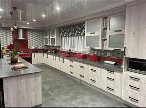 Stylish off-the-grid directors home located in the sought after area of Sasolburg.