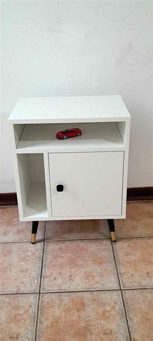 OC Bedside Table V2
