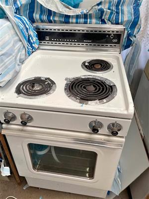 Vintage Kelvinator Stove and Oven