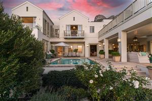 House For Sale in CAMPS BAY