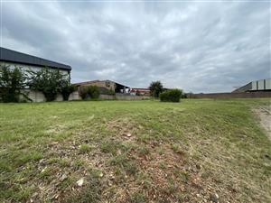 Industrial Rental Yearly in Clayville East
