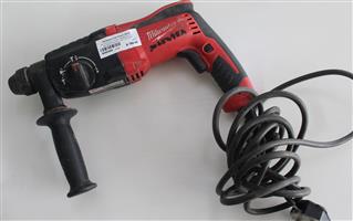MILWAUKER PH26 HAMMER DRILL W/HANDLE & DRILL BIT IN CASE S065498A