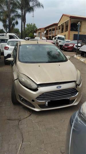 FORD FIESTA 1.6 FOR SPARES
