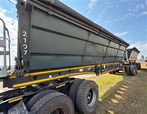 2020 Afrit 45-Cube Side Tipper Trailer - Hook and Go!