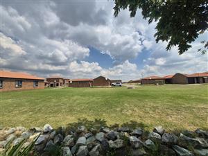 Vacant Stand For Sale In Evander