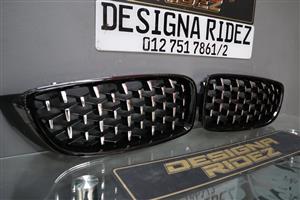 BMW M4 KIDNEY GRILLS F32 M4 (G-SERIES LOOK)