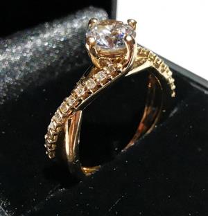 Engagement ring 18ct Rose gold 